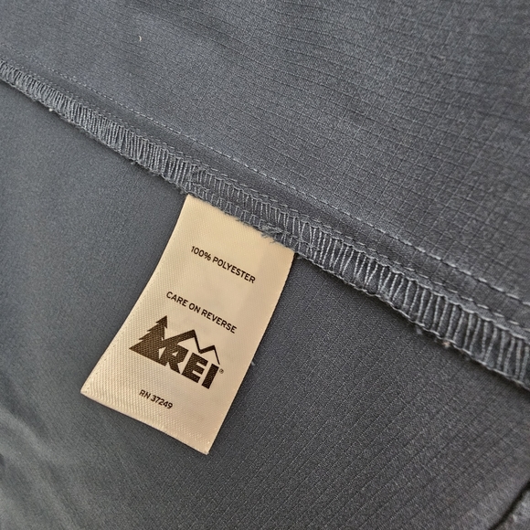 REI Women's Hiking shirt - Picture 7 of 14